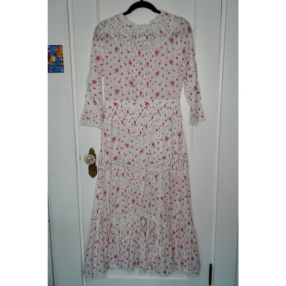 LoveShackFancy Tansu Midi Dress Lace Trim Cotton Button Front Pink Floral Size 6 - Picture 6 of 7